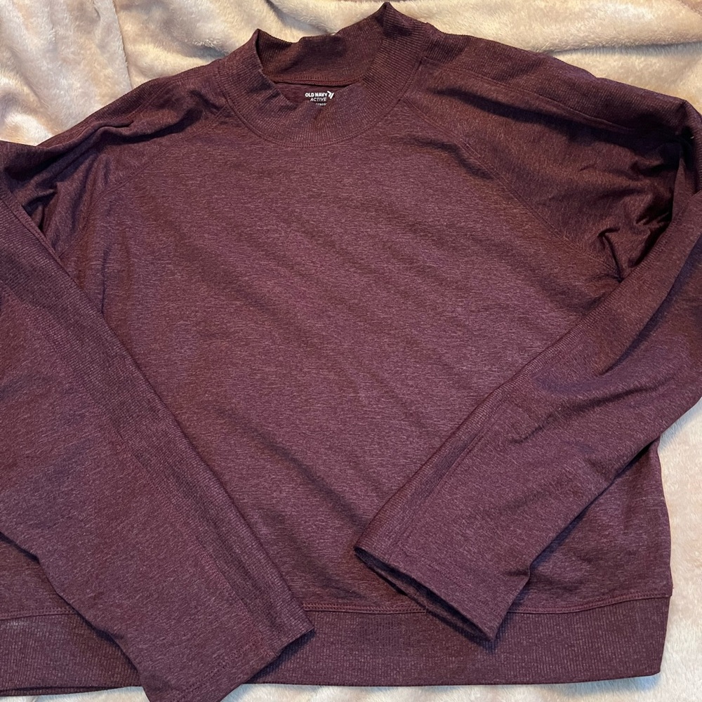 Old Navy Women’s CozeCore Activewear Top